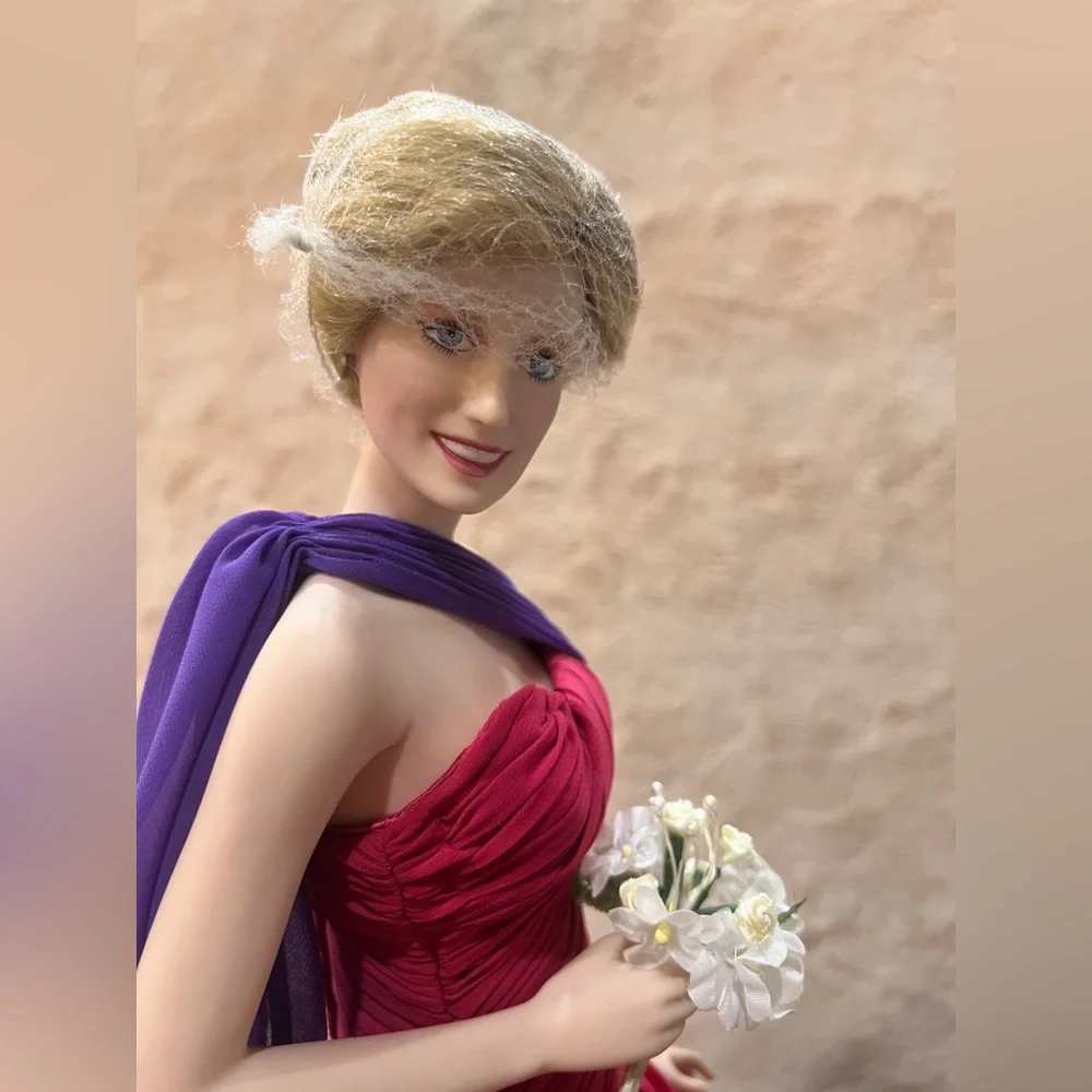 Franklin Mint Princess Diana porcelain limited portrait edition in original box. - Picture 1 of 7